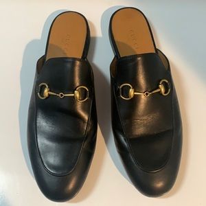 Black Gucci flats